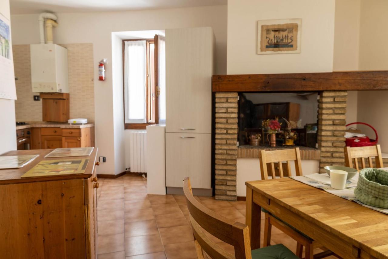 Haus Martina Appartement Desenzano del Garda Buitenkant foto