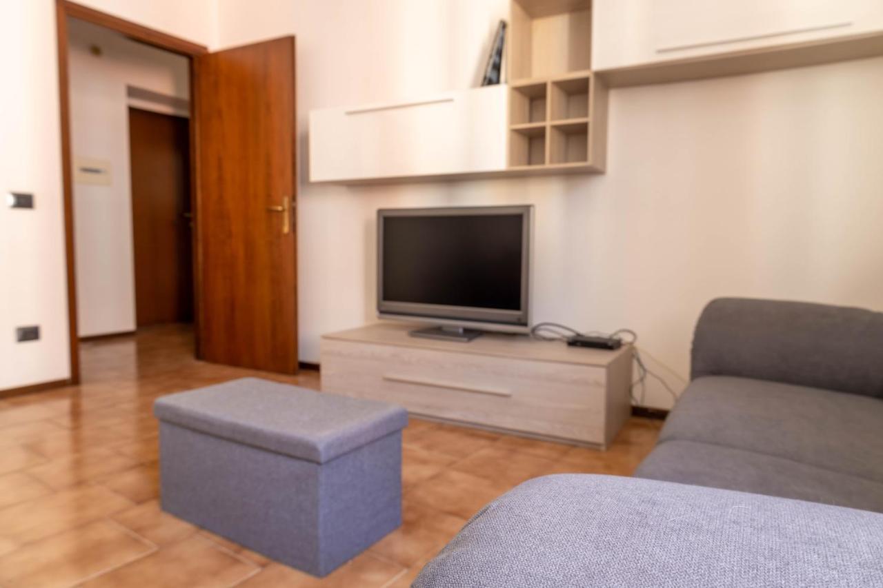 Haus Martina Appartement Desenzano del Garda Buitenkant foto