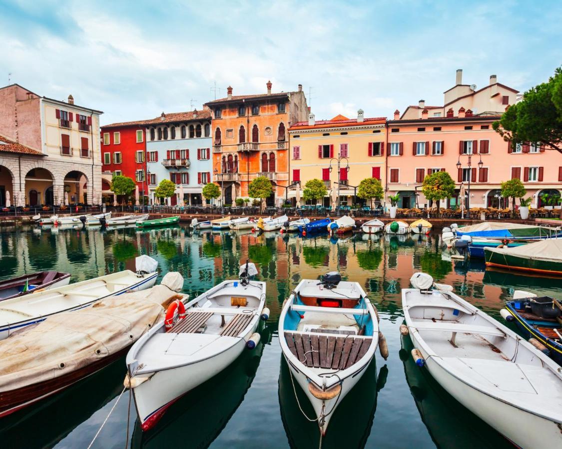 Haus Martina Appartement Desenzano del Garda Buitenkant foto